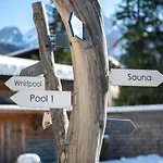 Croce Bianca Leisure & Hotel 4*