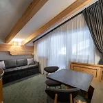 Croce Bianca Leisure & 4* Canazei