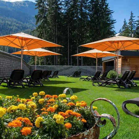 Szálloda Croce Bianca Leisure & 4*