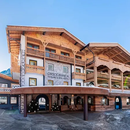 Croce Bianca Leisure & Hotel 4*