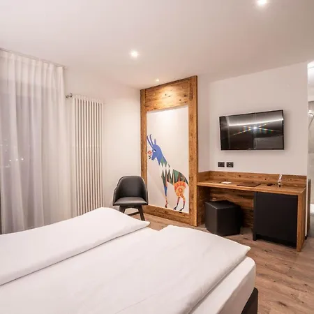 Croce Bianca Leisure & Hotel 4*