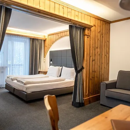 Croce Bianca Leisure &