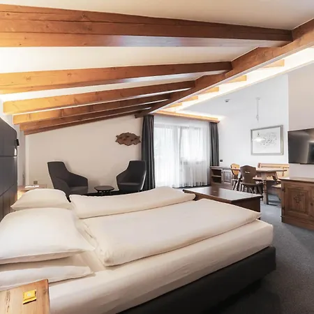 Croce Bianca Leisure & Hotel Canazei