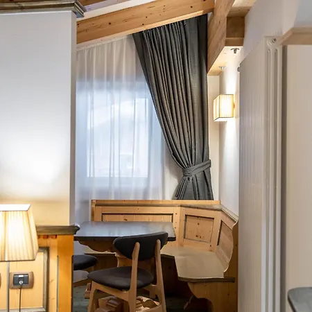 Croce Bianca Leisure & 4*