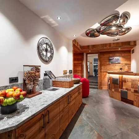 Croce Bianca Leisure & 4*