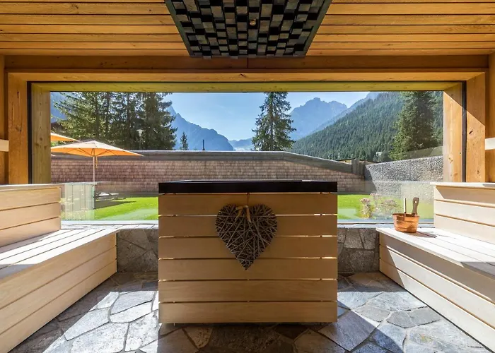 Croce Bianca Leisure & Canazei