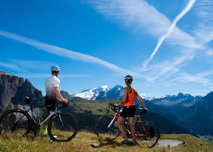 Croce Bianca Leisure & 4* Canazei