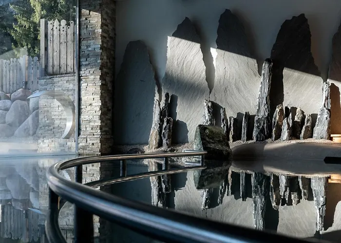 Croce Bianca Leisure & Hotel Canazei