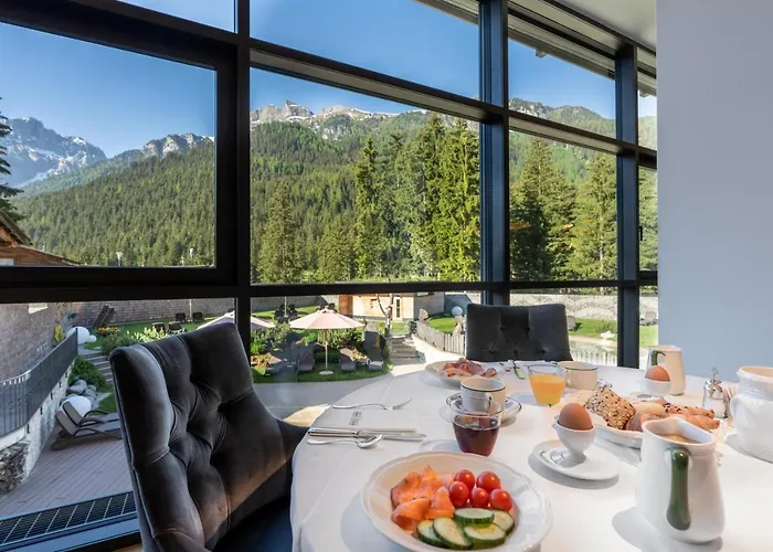 Croce Bianca Leisure & Hotel