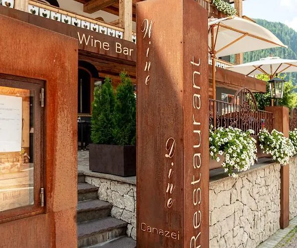 Hotel Croce Bianca Leisure & 4*