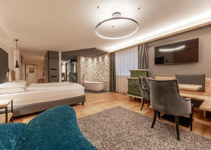 Croce Bianca Leisure & 4*