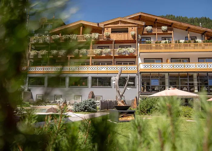 Croce Bianca Leisure &