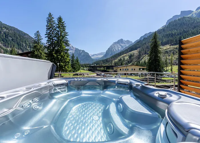 Croce Bianca Leisure &