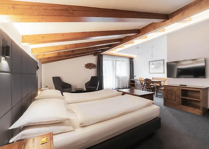 Croce Bianca Leisure & Hotel Canazei