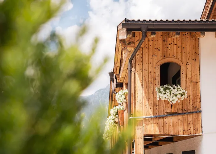 Croce Bianca Leisure &