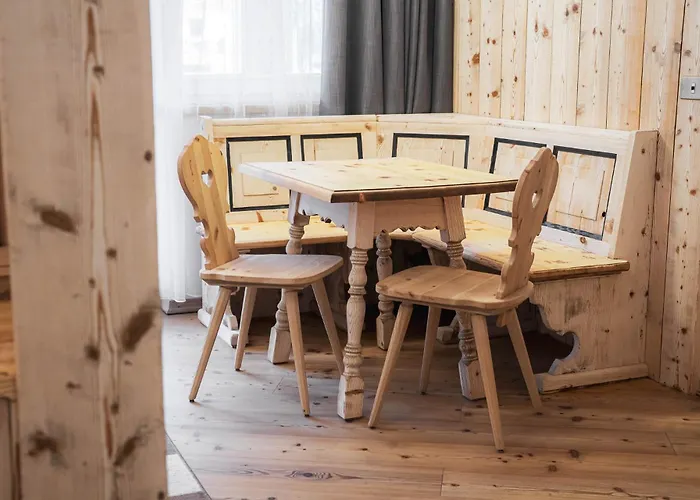 Croce Bianca Leisure & 4*