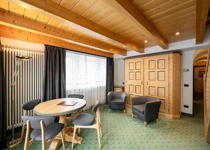 Croce Bianca Leisure & Hotel