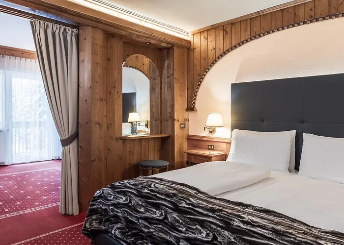 Croce Bianca Leisure & 4*