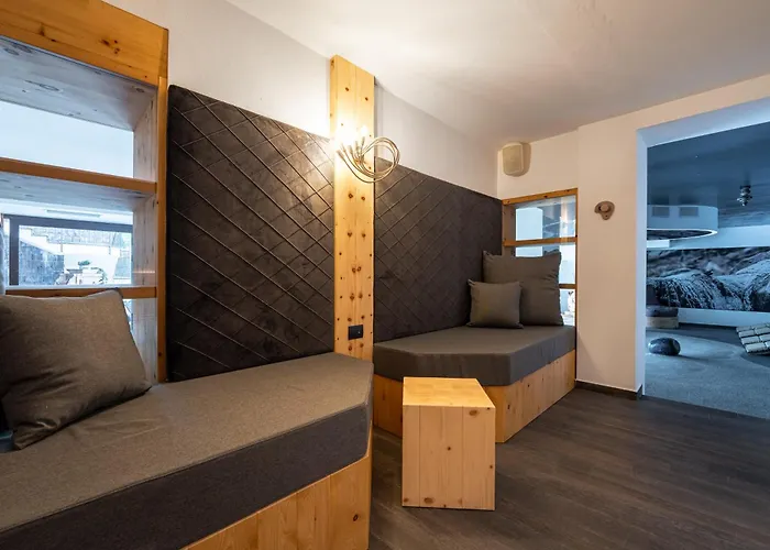 Croce Bianca Leisure & Готель 4*